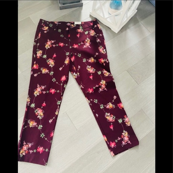 St. John’s Bay - Fall Floral Pants - Picture 6 of 10